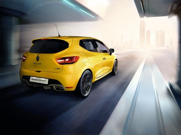 waiver-lean-menu-test-drive-hot-hatchback-renault-clio-rs-wovow.org-08