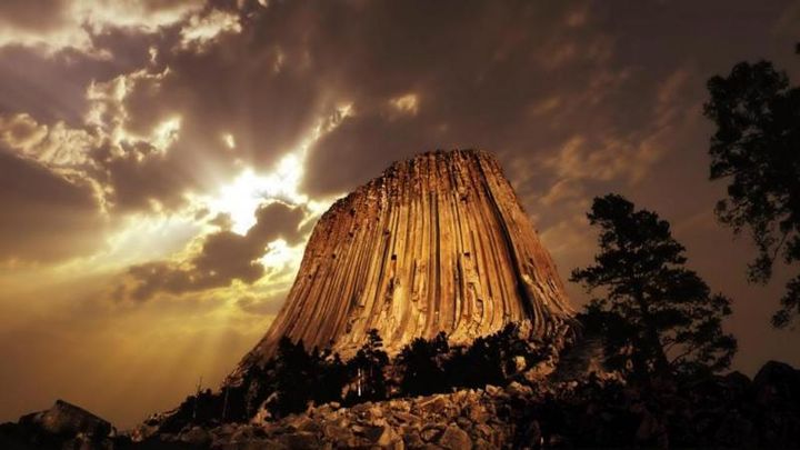 Devil S Tower The Most Mysterious Rock America Wovow